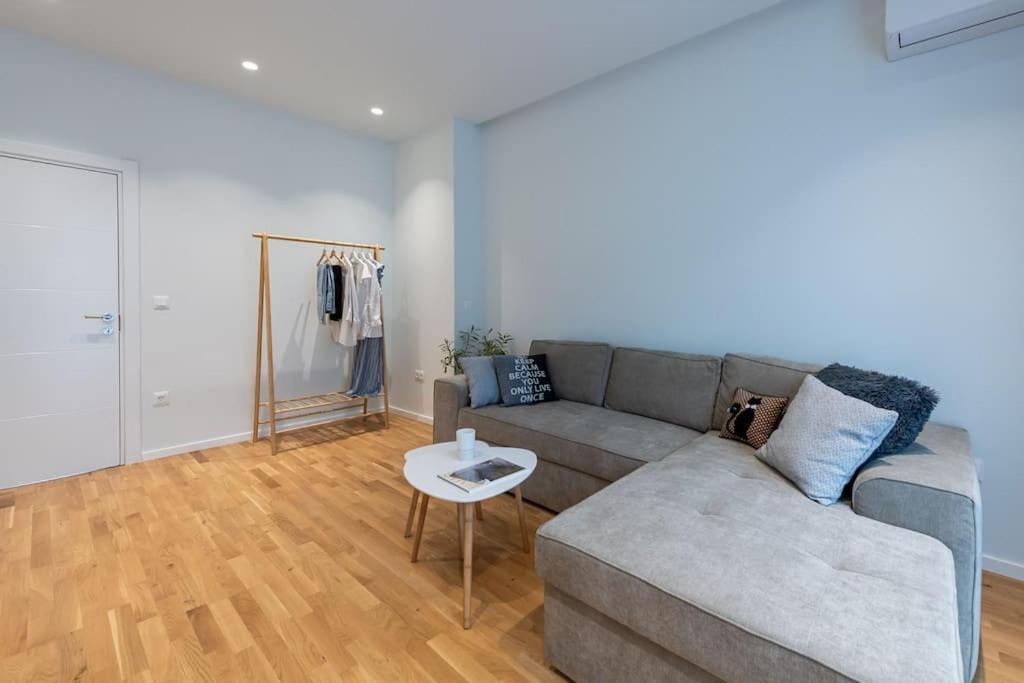 Modern & Stylish Sea Apartment With Parking ブルガス エクステリア 写真