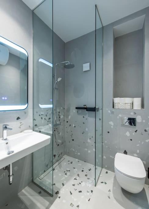 Modern & Stylish Sea Apartment With Parking ブルガス エクステリア 写真
